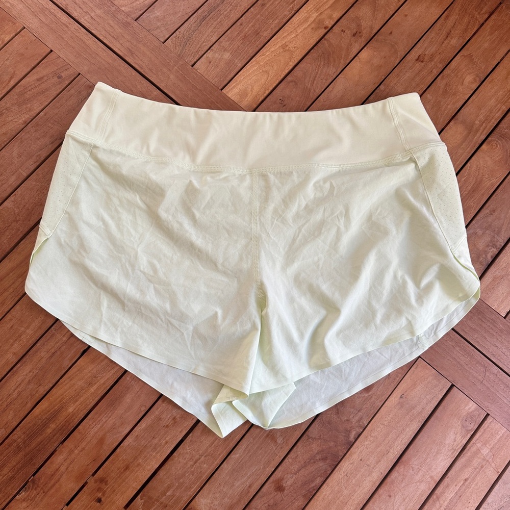 Athleta Running Short (NWOT)